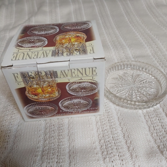 Set of 4 coasters - Picture 3 of 3